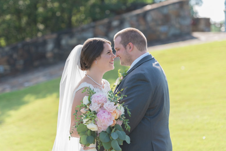 NorthRiver Yacht Club Wedding // Tuscaloosa Photographer