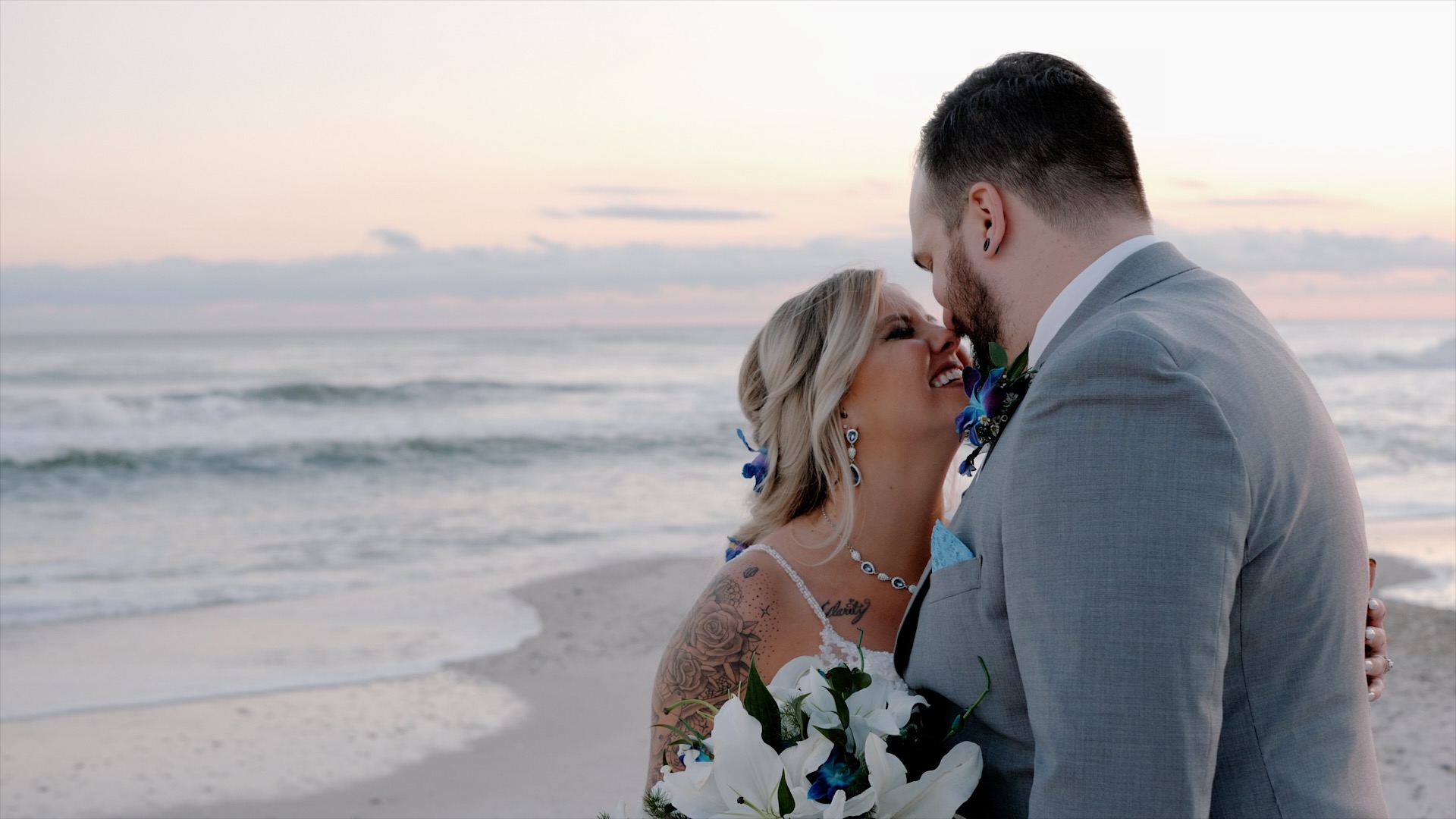 sunset bride groom gulf shores